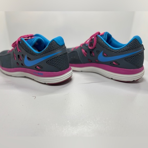 Nike Womens Running Shoes Dual Fusion Gray Pink Blue size 11 - Picture 4 of 12